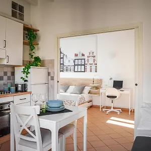 https://monolocale-porta-venezia.it-lombardy.com